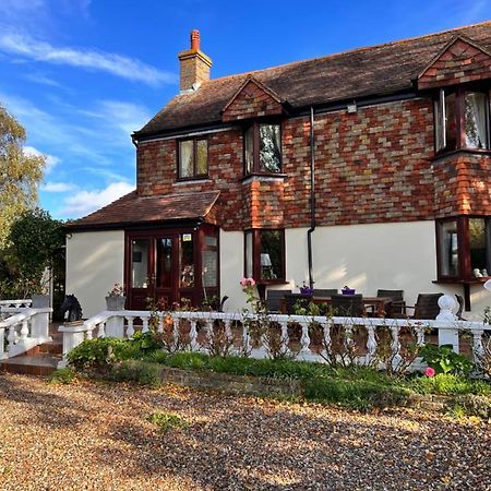 Reynolds Farm Guesthouse كانتربيري المظهر الخارجي الصورة