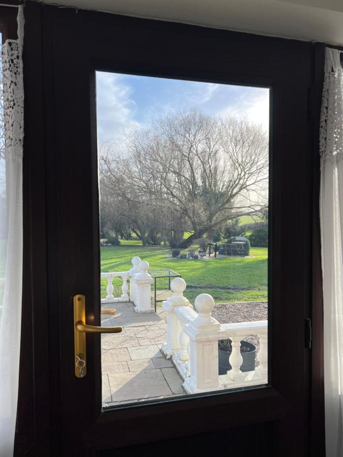 Reynolds Farm Guesthouse كانتربيري المظهر الخارجي الصورة